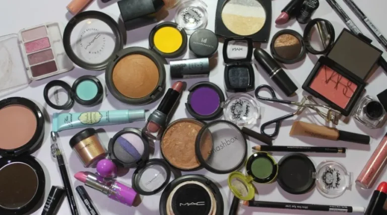 Makeup Magic: Enhancing Your Beauty with the Perfect Shades for Different Skin Tones makeup
